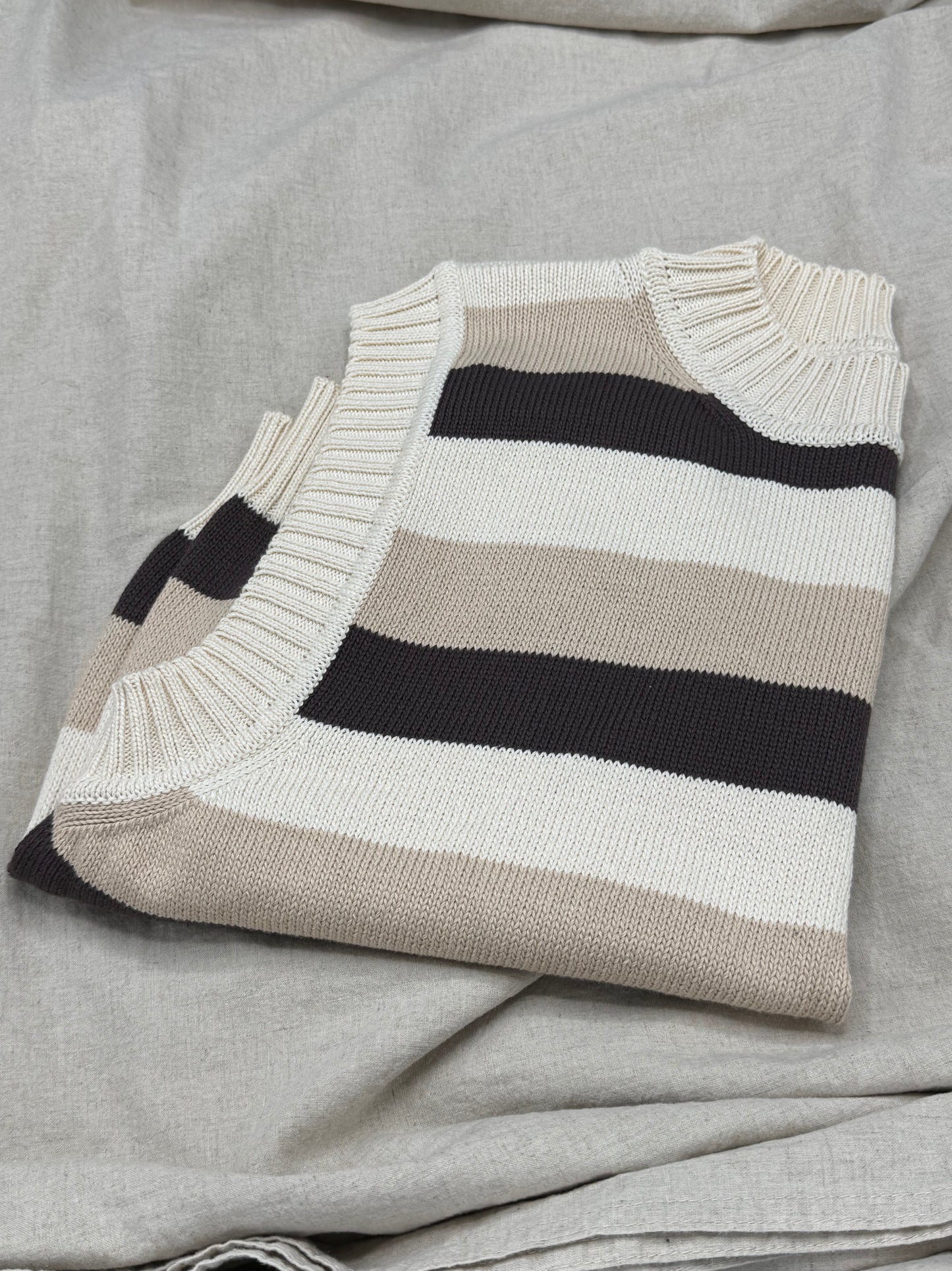 The Mary Vest {ready to ship}